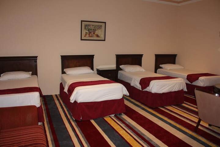 Room 22 of 46