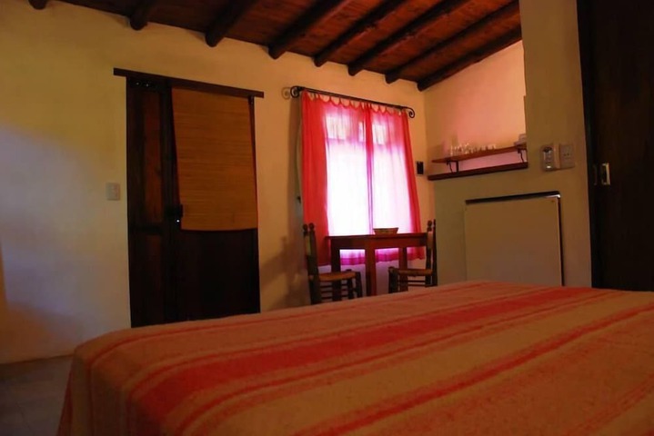 Room 8 of 37