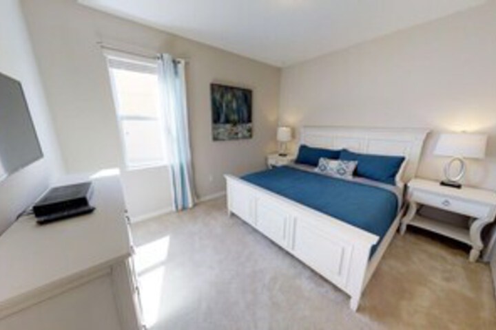 Room 35 of 51