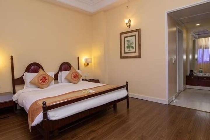 Room 18 of 59