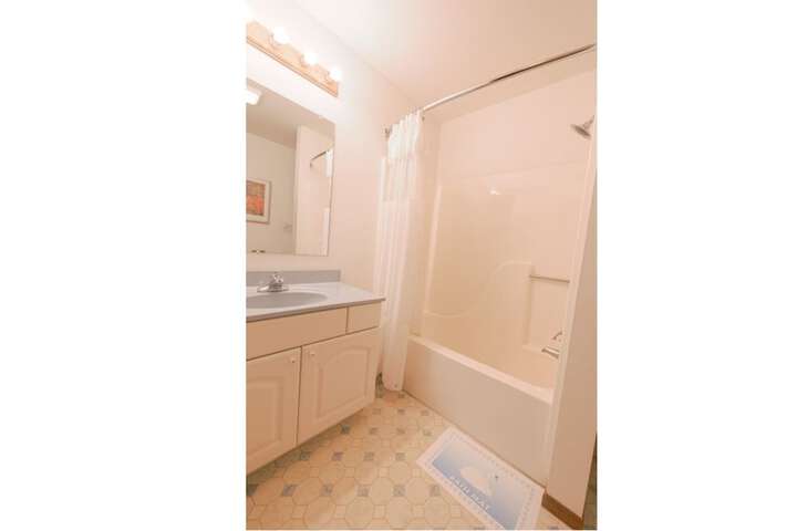 2 Double Beds (1 of 22)