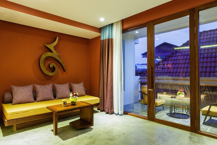 Hotel 102 of 111