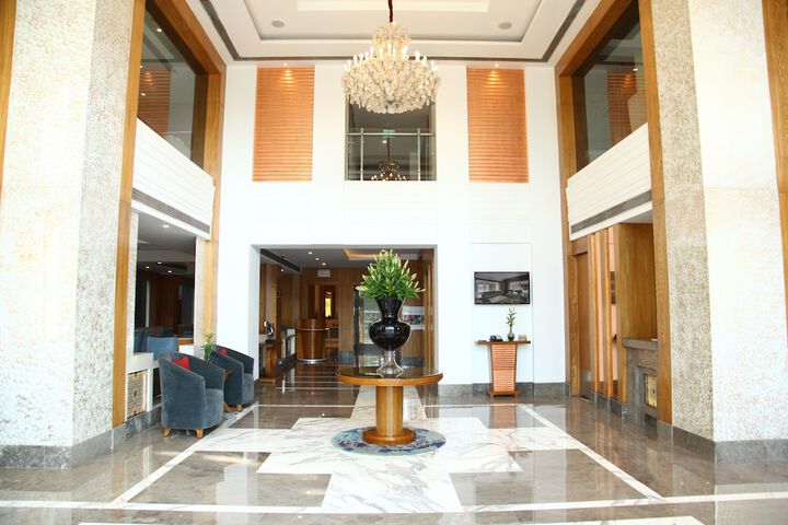 Lobby Photo