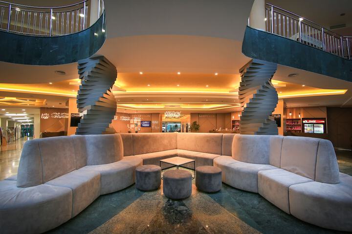 Hotel Lobby