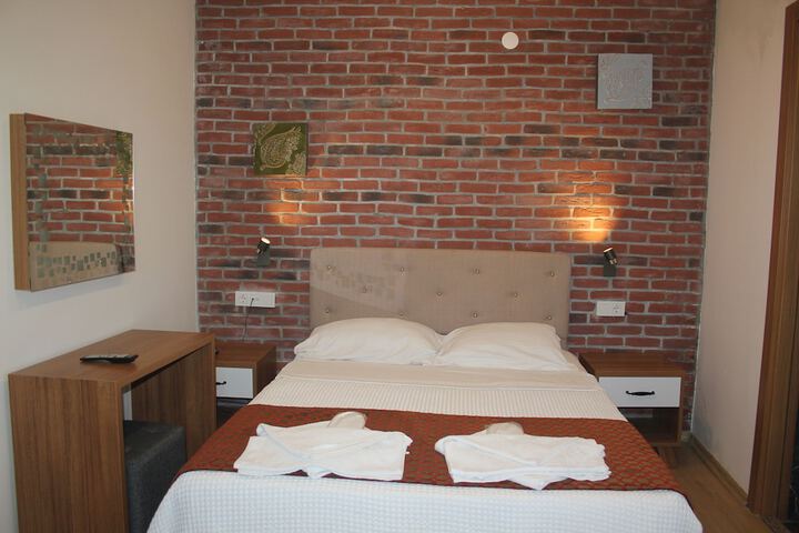 Room 18 of 61