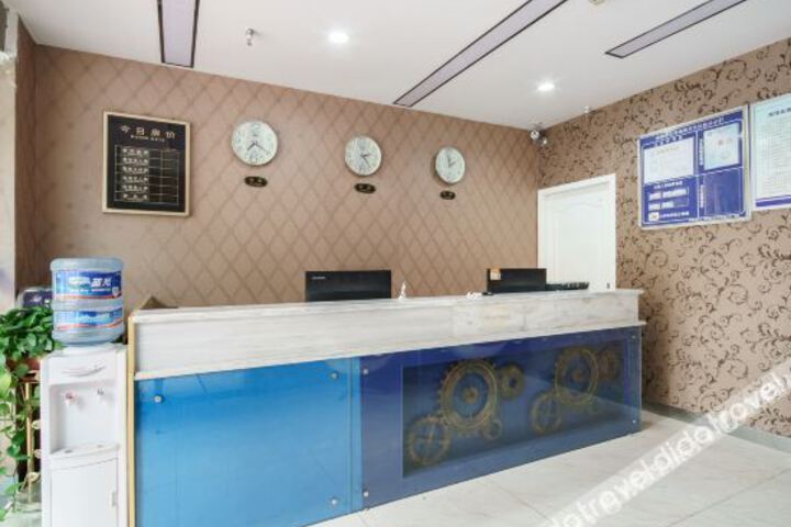Hotel Interior 12 of 33