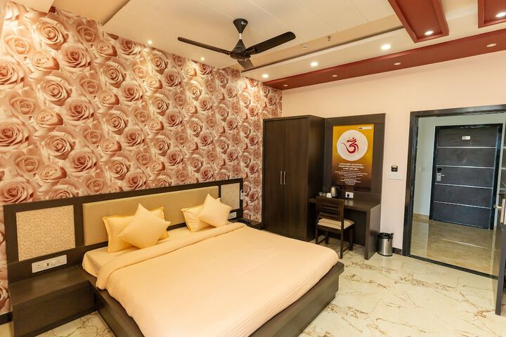 Room 7 of 21