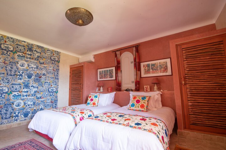 Room 6 of 26