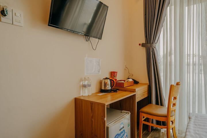 Room 6 of 66