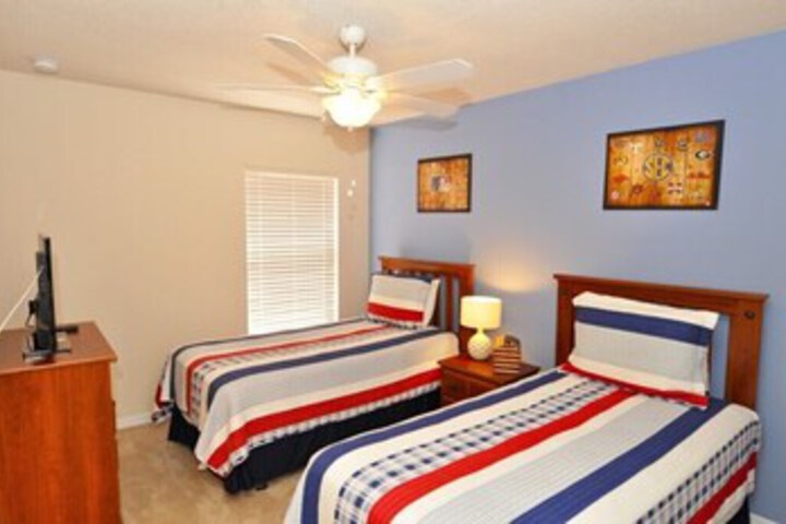 Room 20 of 25