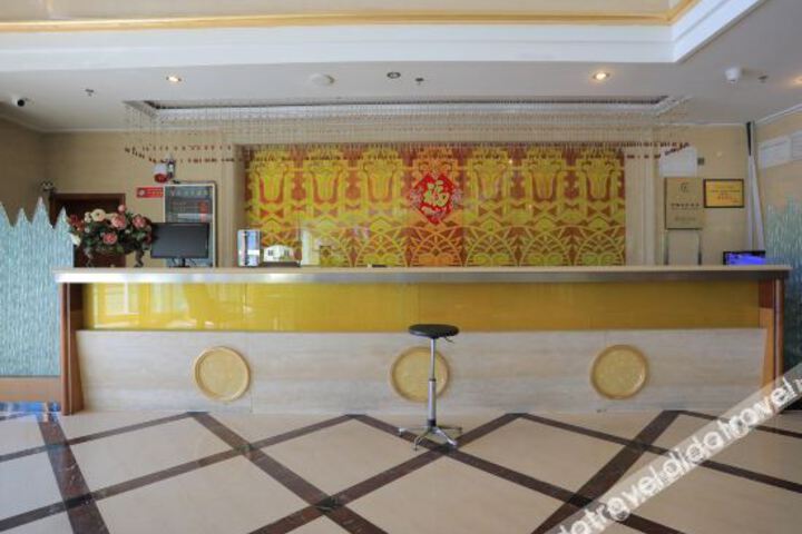 Hotel Interior 5 of 14