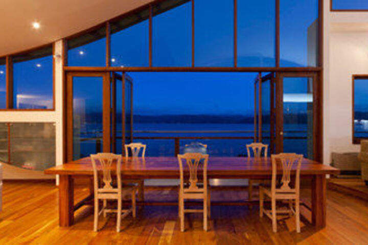 Dining 11 of 48