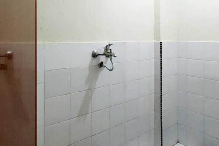Room 9 of 21