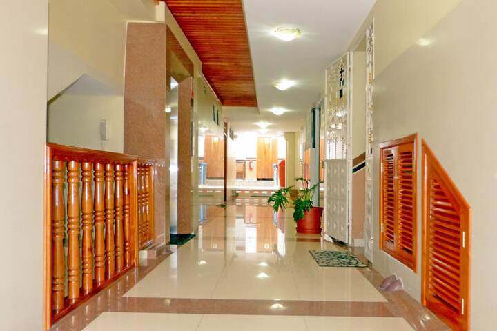 Ballroom/Hall 60 of 65