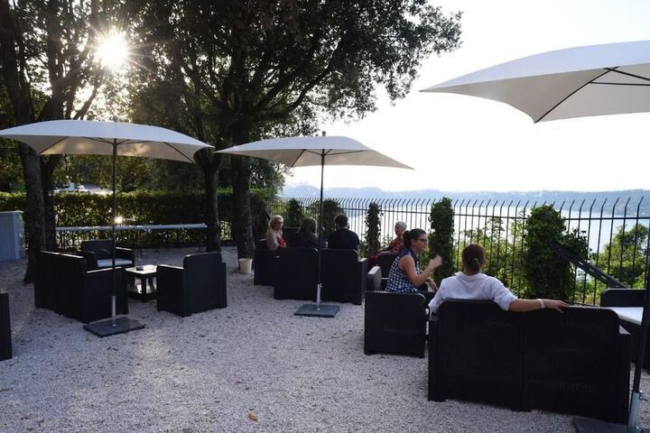 Terrace/Patio 53 of 58