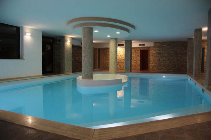 Hotel with Pool