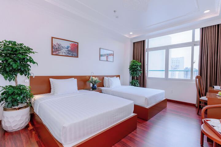 Room 49 of 125