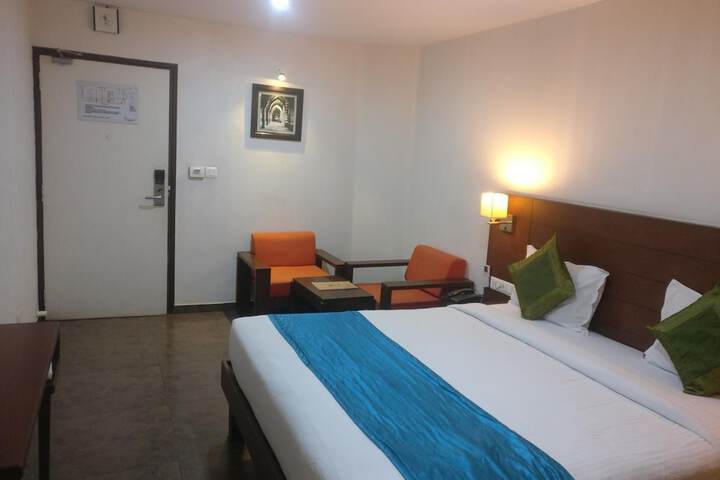 Room 14 of 49