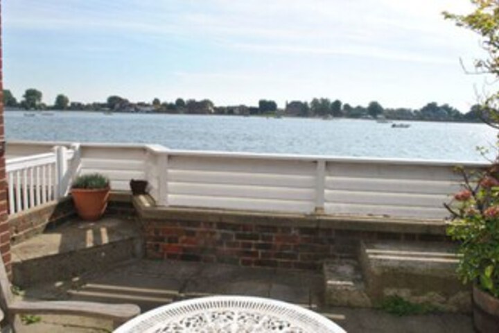 Terrace/Patio 3 of 28