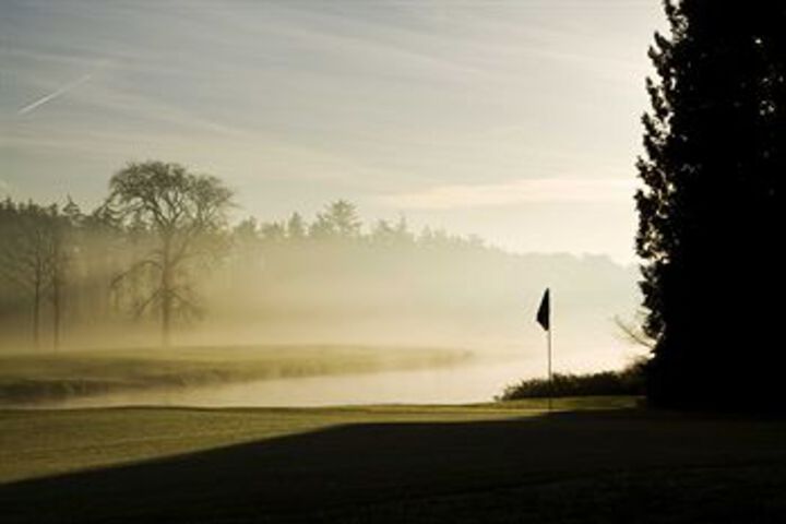 Golf 16 of 68