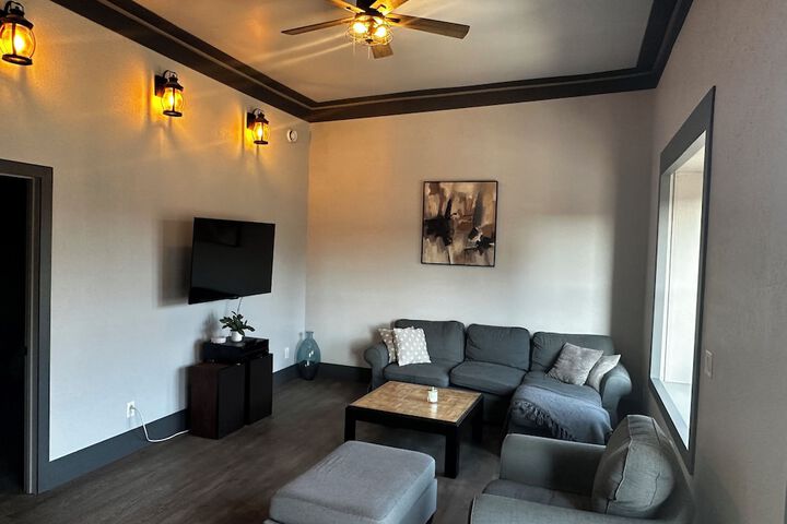 Room 20 of 32