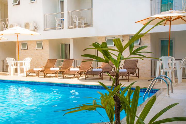 Pool Hotel