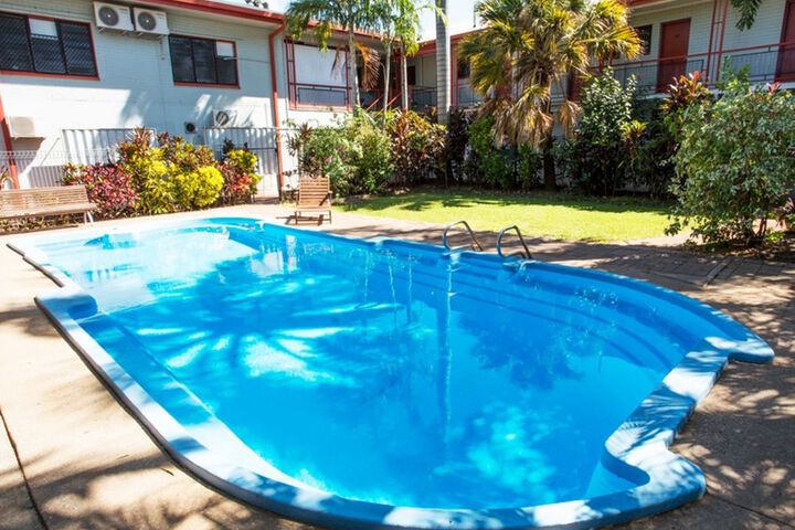 Pool 26 of 33