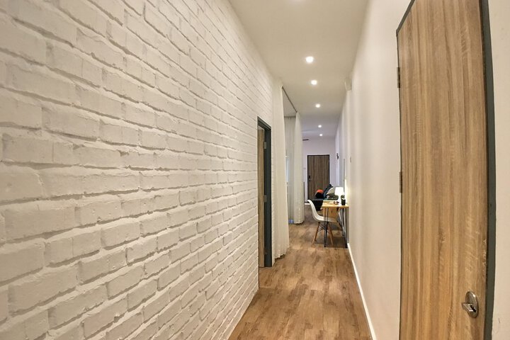 Room 3 of 50