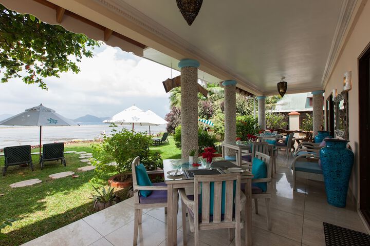 Dining Photos