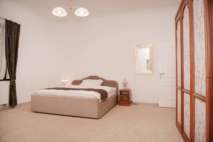 Room 15 of 55