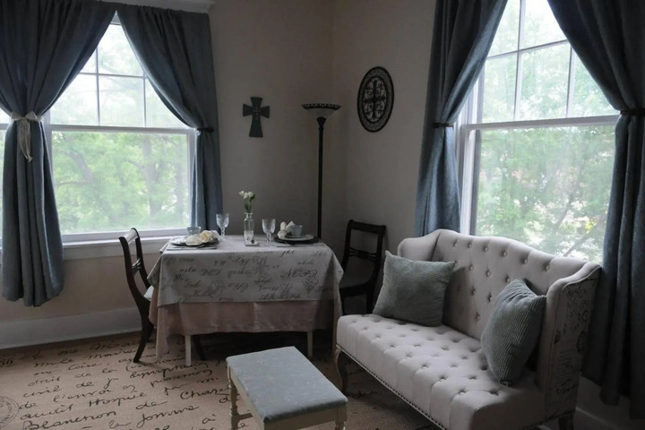 Photo 10