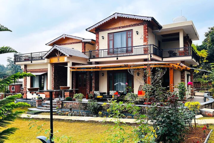 Vanhills-Luxury Home Stay in Jim Corbett