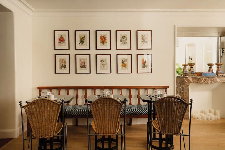 Dining 88 of 103