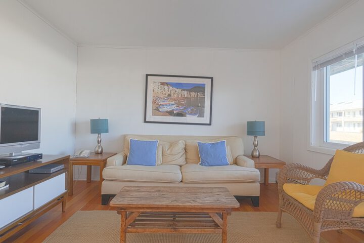 Room 45 of 152
