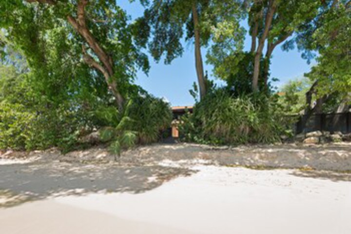 Beach 5 of 14