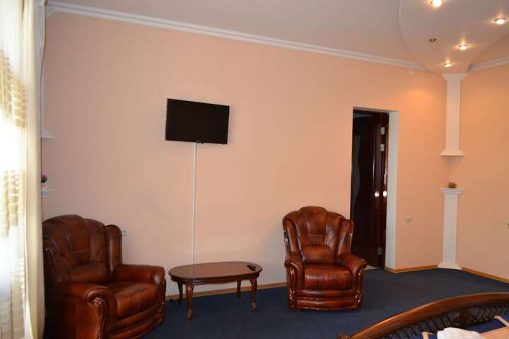 Room 22 of 37