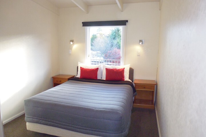 Room 14 of 42