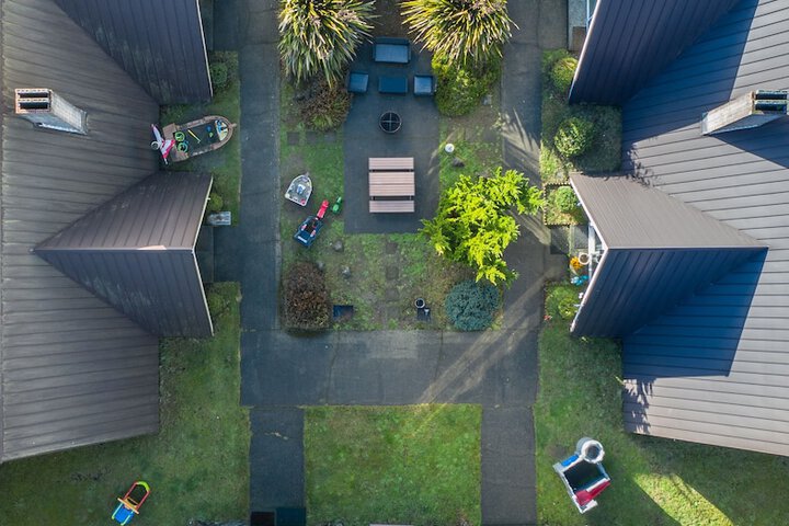 Hotel Exterior 129 of 129