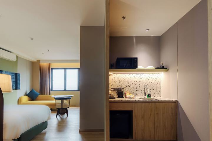 Room 45 of 105
