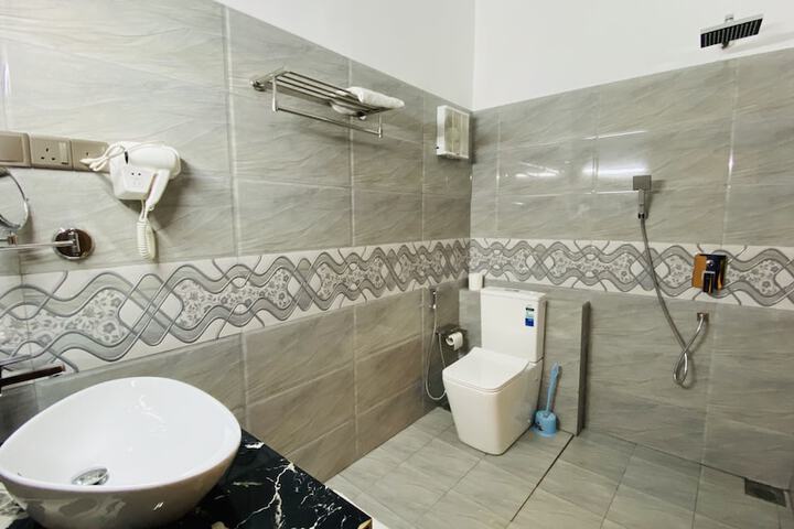 Clean Restrooms
