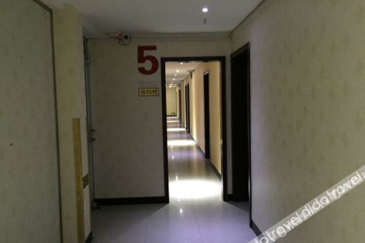 Hotel Interior 3 of 10