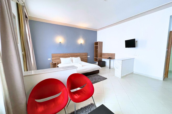 Room 18 of 41