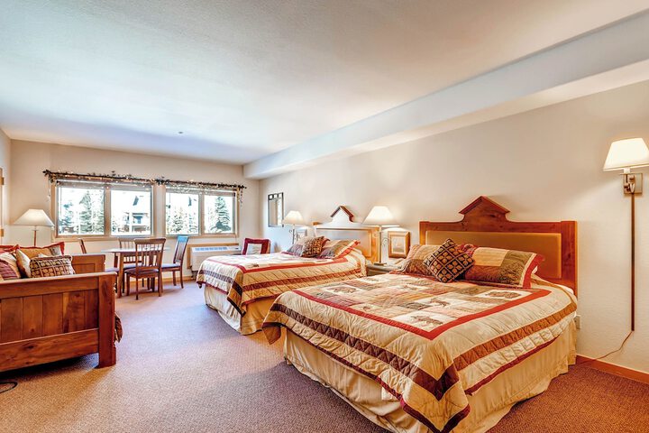 Room 21 of 113