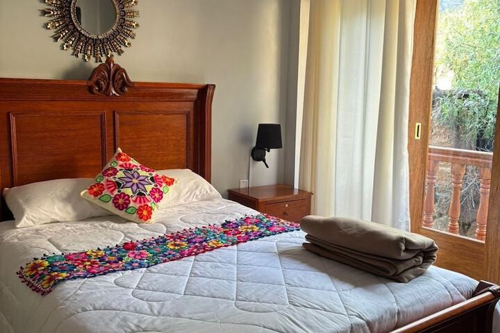 Room 13 of 38