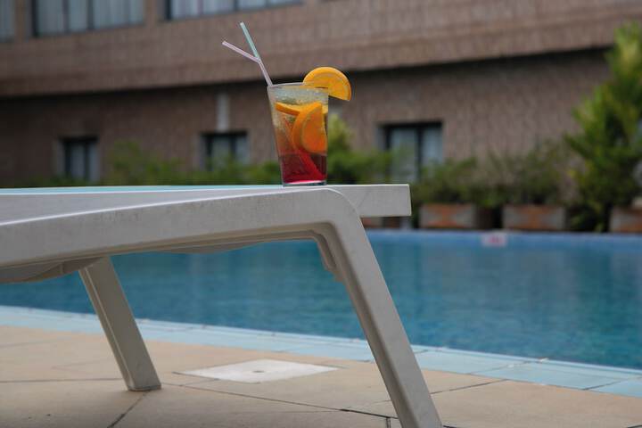 Pool 26 of 86