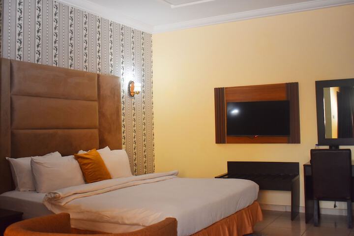 Room 16 of 67