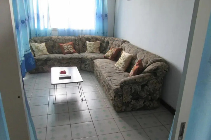 Room 3 of 13