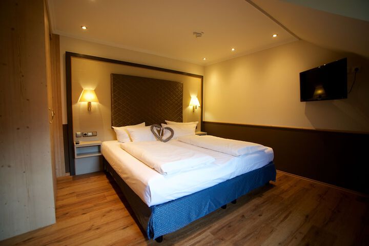 Room 31 of 158