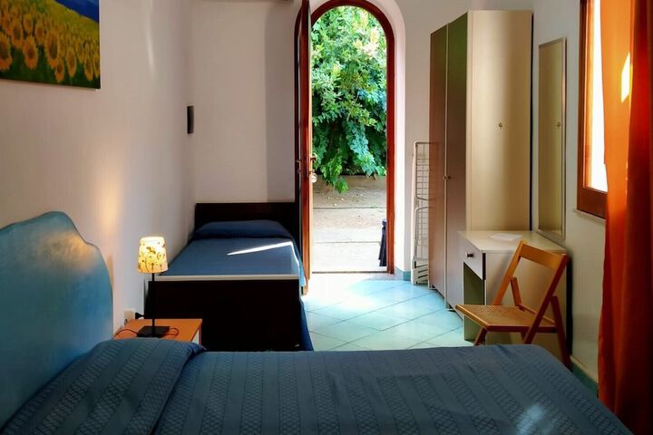 Room 13 of 68