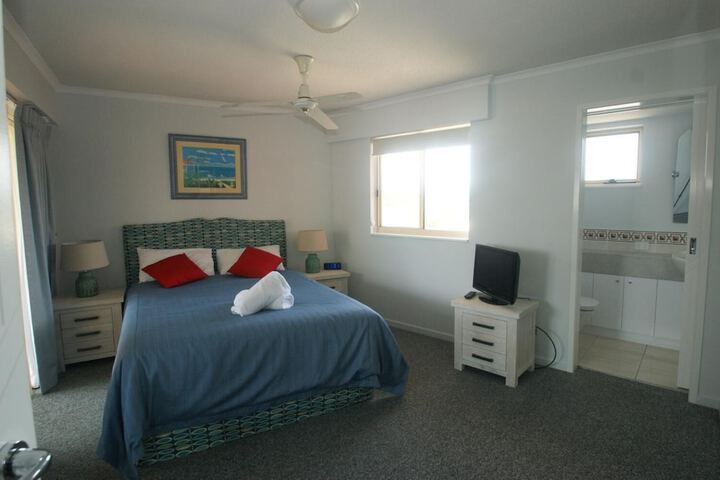 Room 9 of 41